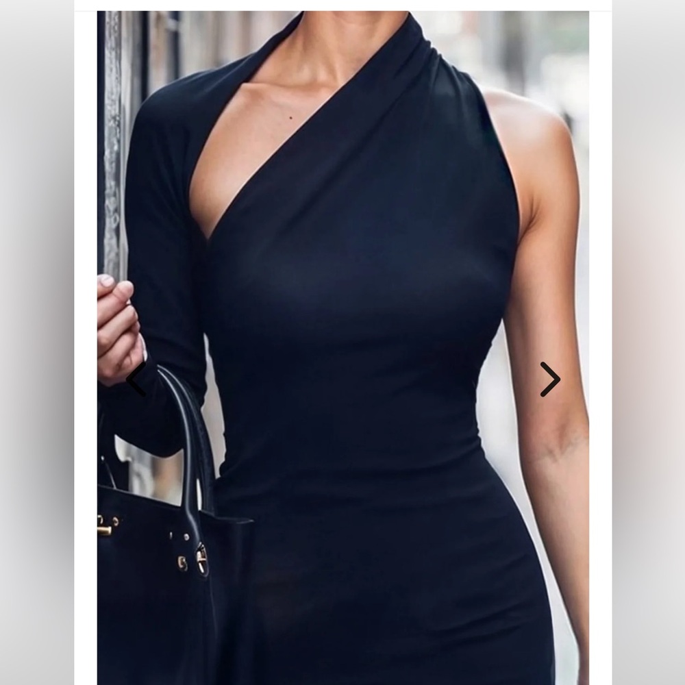 Alieva/Aliava Dasha Black Dress, Small - Picture 3 of 6